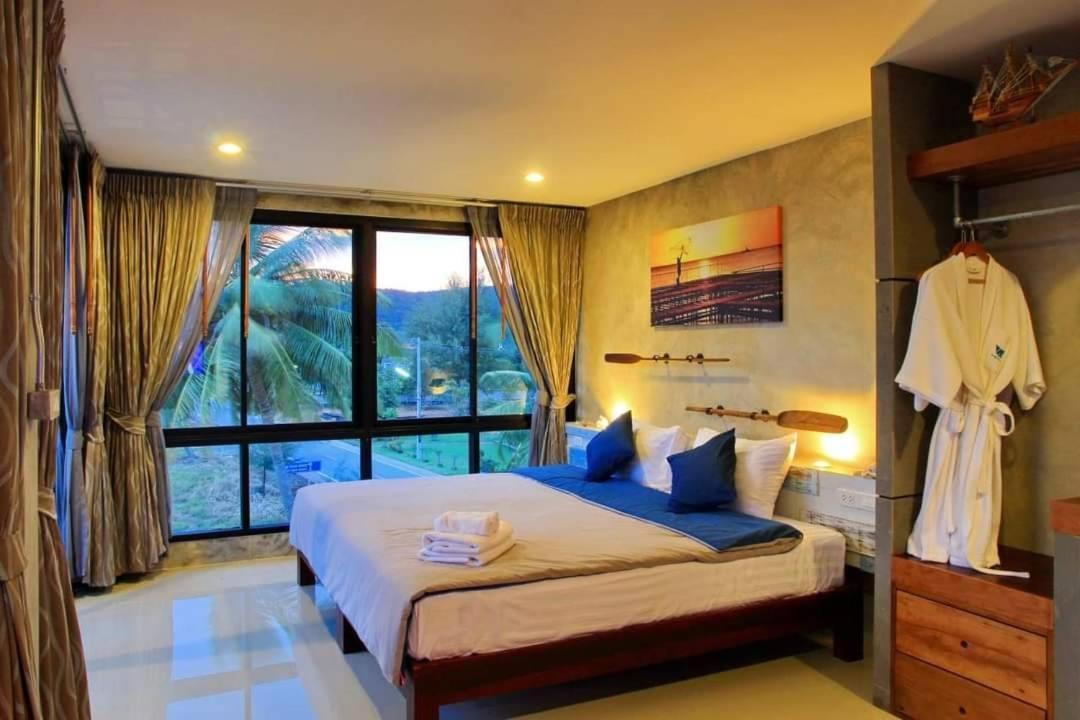 Windy Seaview Resort Pantai Chao Lao Bagian luar foto