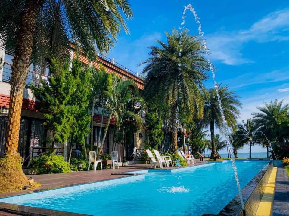 Windy Seaview Resort Pantai Chao Lao Bagian luar foto